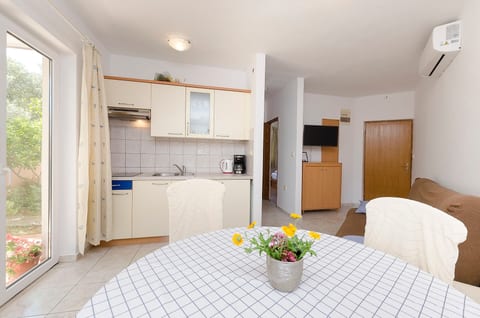 Apartments Dragan - Unit 372673-13