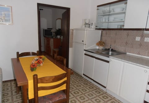 Apartment Dragica - Unit 372683-13