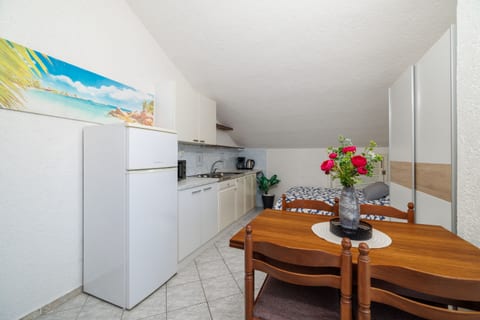 Apartment Dragica - Unit 372964-13
