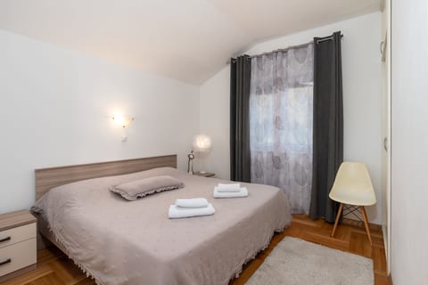 Apartments Mari - Unit 372686-13