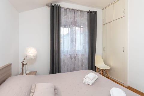 Apartments Mari - Unit 372686-13