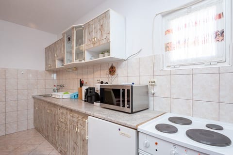 Apartments Suzi - Unit 372709-13