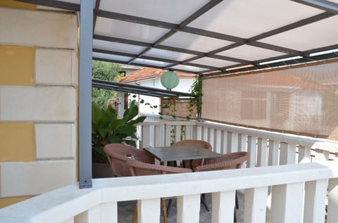 Apartments Dami - Unit 372710-13