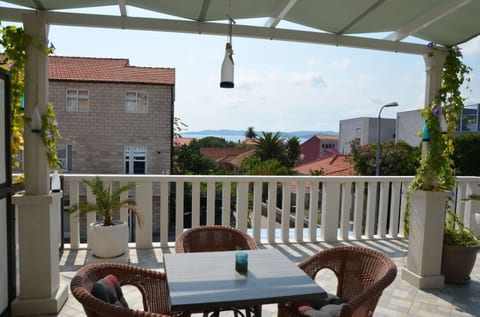 Apartments Dami - Unit 372713-13