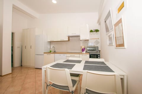 Apartments Josip - Unit 372722-13
