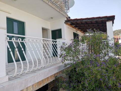 Apartments Srđan - Unit 372744-13