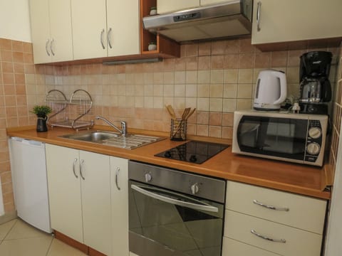 Apartments Eddie - Unit 372747-13