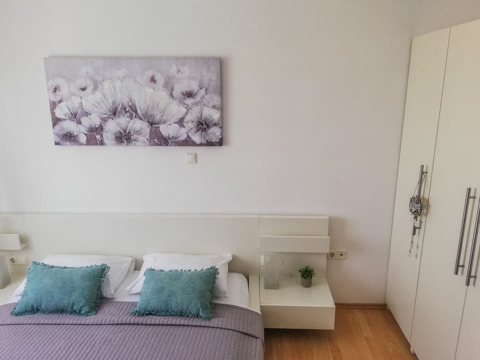 Apartments Eddie - Unit 372749-13