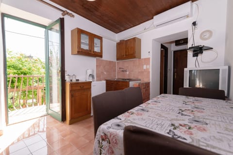 Apartments Sonja - Unit 372754-13