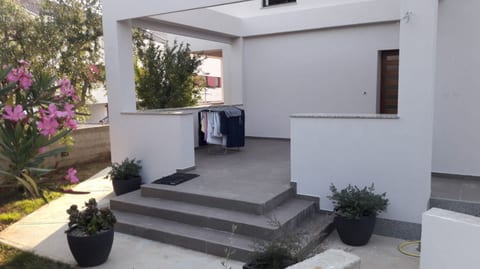 Apartments Mari - Unit 372768-13