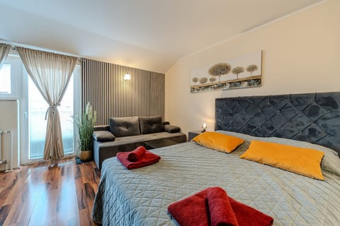 Apartments Tomo - Unit 372777-13