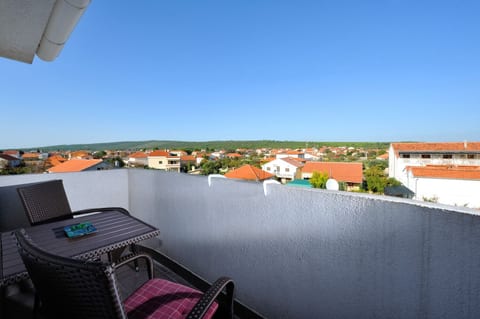 Apartments Tomo - Unit 372777-13
