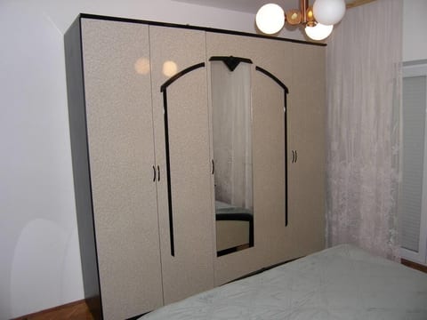 Apartments Mirko - Unit 372781-13