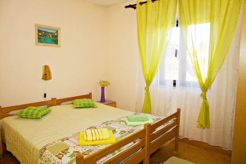 Apartments Nikola - Unit 372783-13
