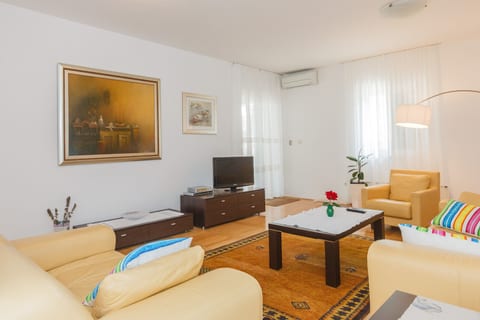 House Sanda - Unit 372793-13