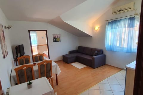 Apartments Sea view - Unit 372798-13
