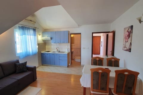 Apartments Sea view - Unit 372798-13