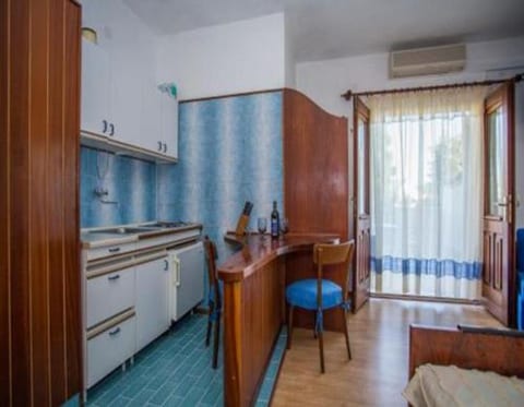 Apartments and Room Anita - Unit 372804-13