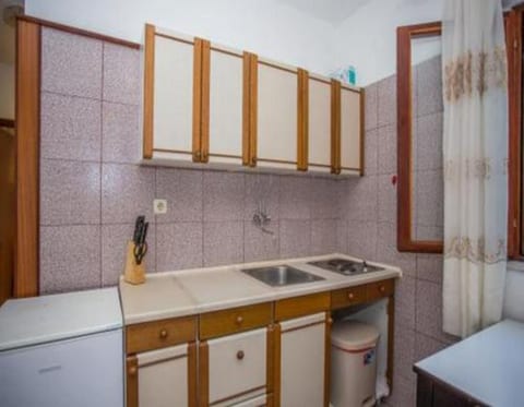 Apartments and Room Anita - Unit 372805-13