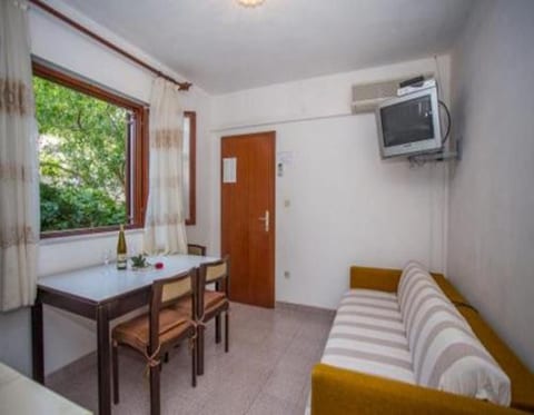 Apartments and Room Anita - Unit 372805-13