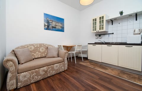 Apartment Biserka - Unit 372812-13