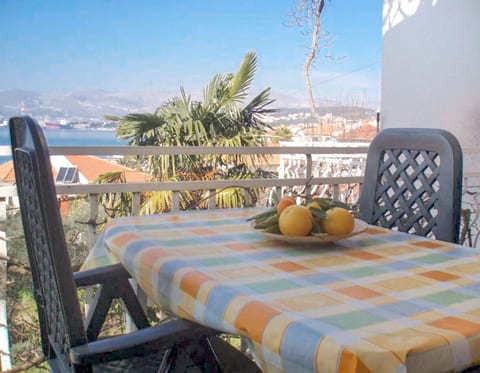 Apartment Biserka - Unit 372814-13