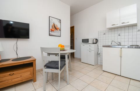 Apartment Biserka - Unit 372815-13