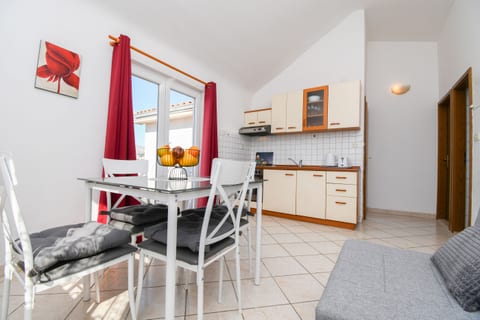 Apartment Biserka - Unit 372816-13