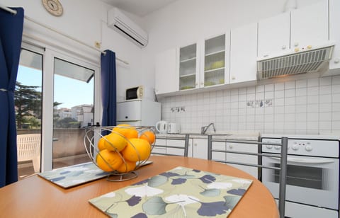 Apartment Biserka - Unit 372817-13