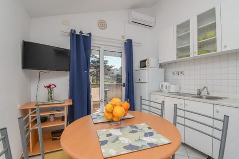 Apartment Biserka - Unit 372817-13