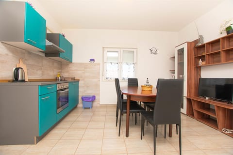Apartment Marin - Unit 373973-13
