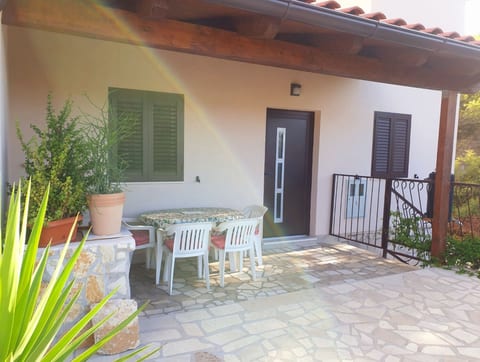 Apartment Roko - Unit 372832-13