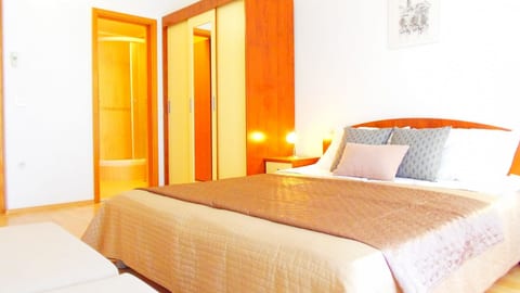 Apartments Bor - Unit 372846-13