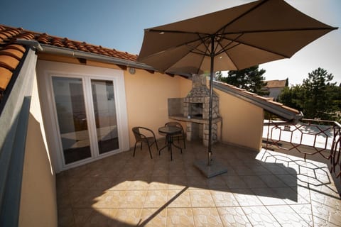 Apartment Ivona - Unit 374379-13