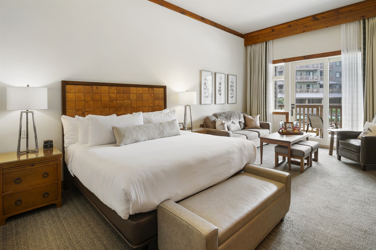 *147-la-voute-@-spruce-peak/