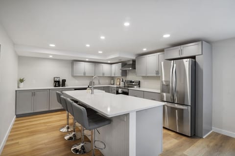 Sparkling New kitchen
