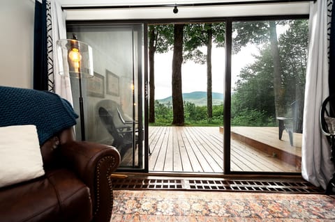 Notch View Retreat