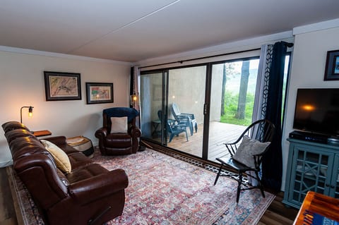 Notch View Retreat