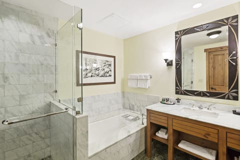 1415 Studio @ The Lodge at Spruce Peak