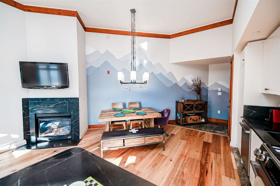 Beautiful Custom Mountain Mural