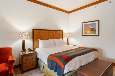 1230 Studio @ The Lodge at Spruce Peak
