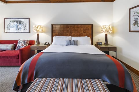 *350 Studio Lodge @ Spruce Peak