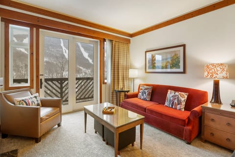 1325 Studio @ The Lodge at Spruce Peak
