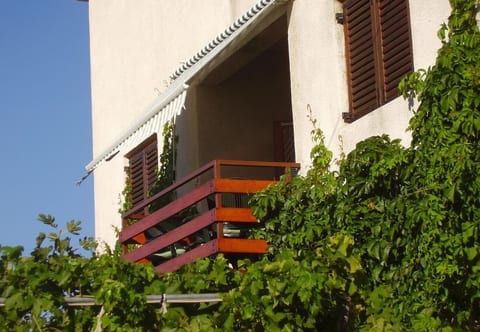 Apartment Mir - Unit 372891-13