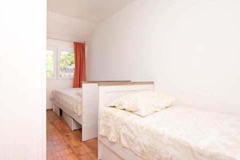Apartments Đurđa - Unit 372918-13