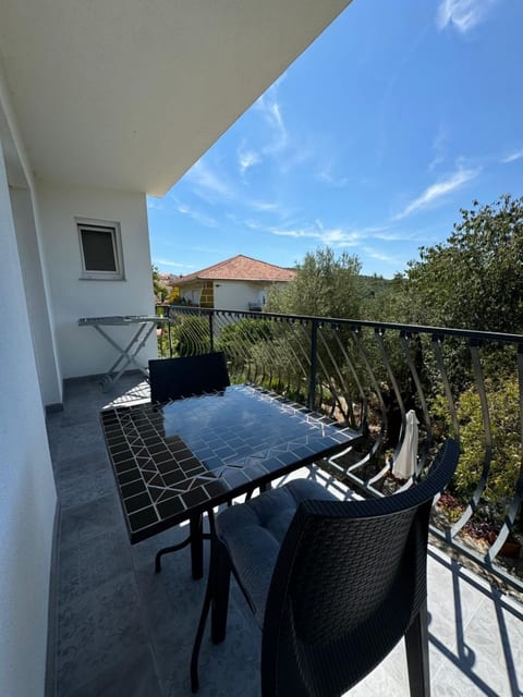 Apartments Sandra - Unit 372937-13
