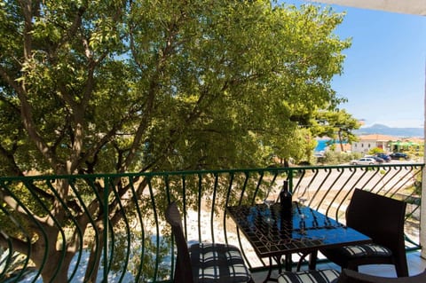 Apartments Sandra - Unit 372938-13