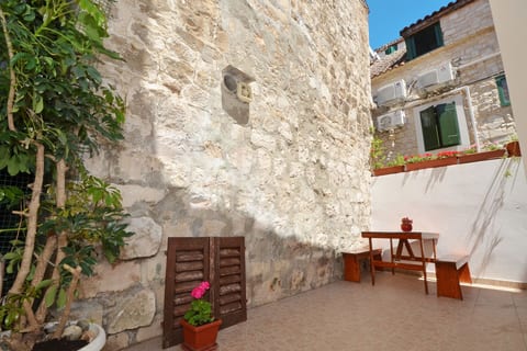 Apartment Irvin - Unit 372943-13
