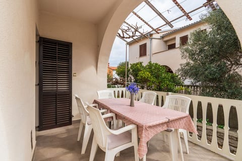 Apartments Tonia - Unit 372947-13