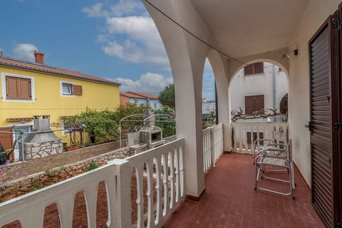 Apartments Tonia - Unit 372947-13